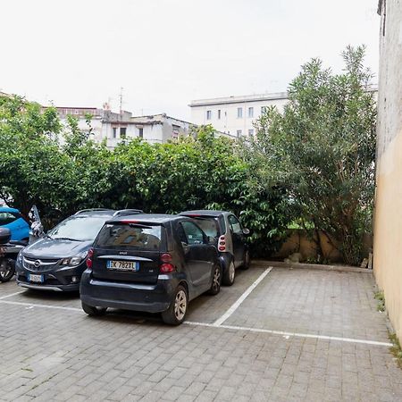 Exclusive Parking Flat X 4 Near Metro 1 Salvator Rosa Διαμέρισμα Νάπολη Εξωτερικό φωτογραφία
