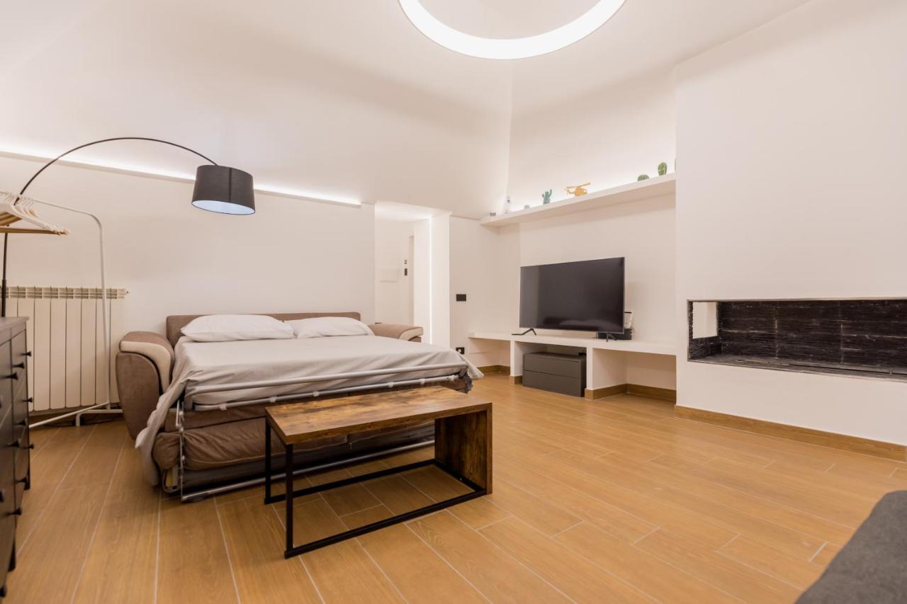 Exclusive Parking Flat X 4 Near Metro 1 Salvator Rosa Διαμέρισμα Νάπολη Εξωτερικό φωτογραφία