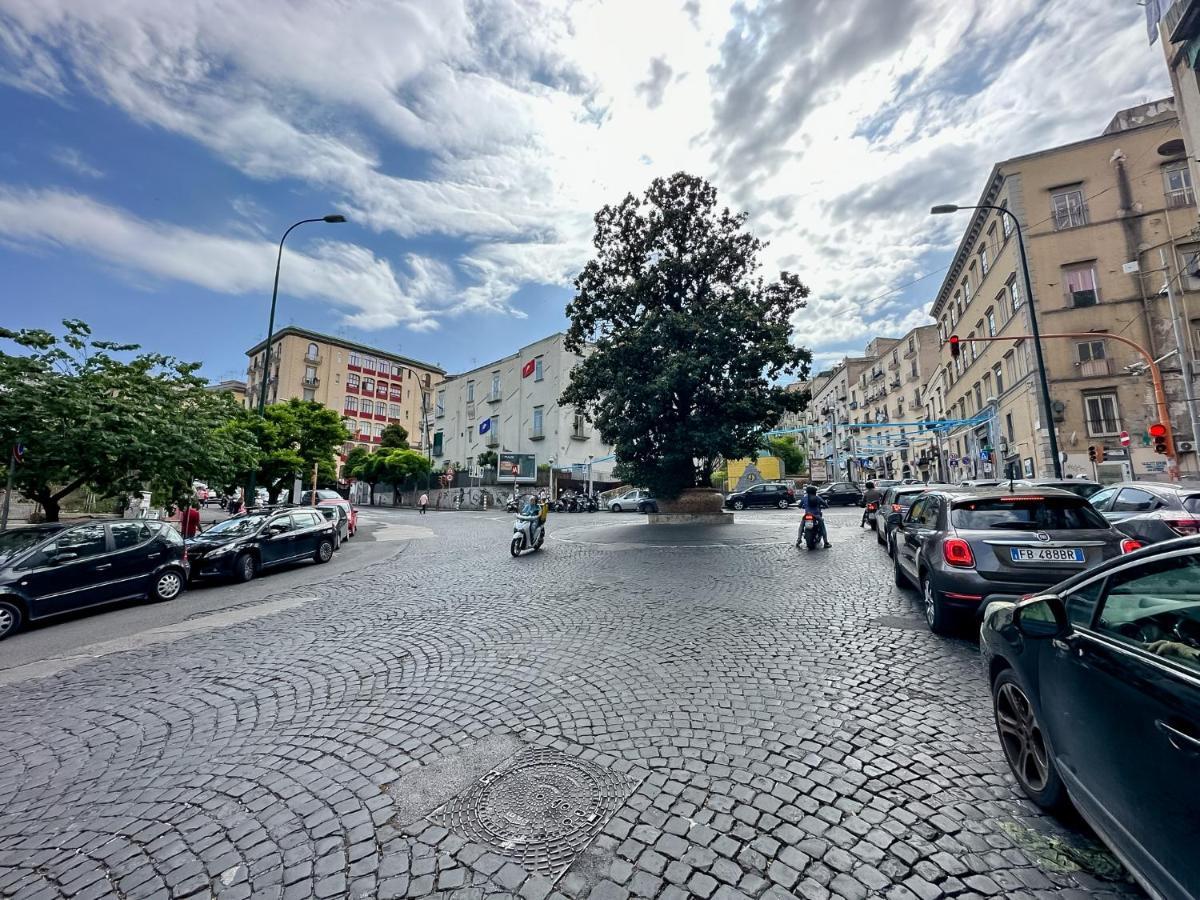 Exclusive Parking Flat X 4 Near Metro 1 Salvator Rosa Διαμέρισμα Νάπολη Εξωτερικό φωτογραφία