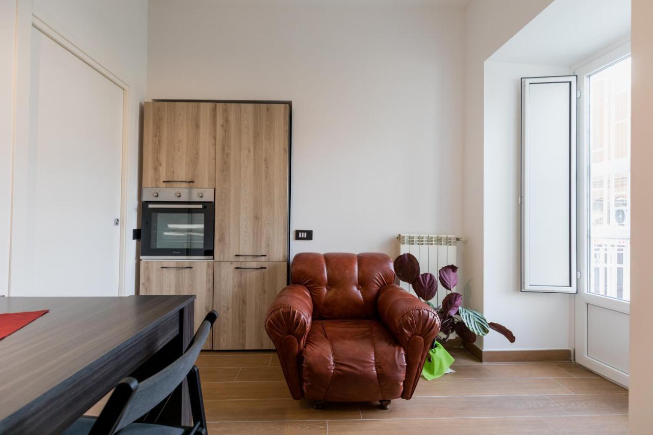 Exclusive Parking Flat X 4 Near Metro 1 Salvator Rosa Διαμέρισμα Νάπολη Εξωτερικό φωτογραφία