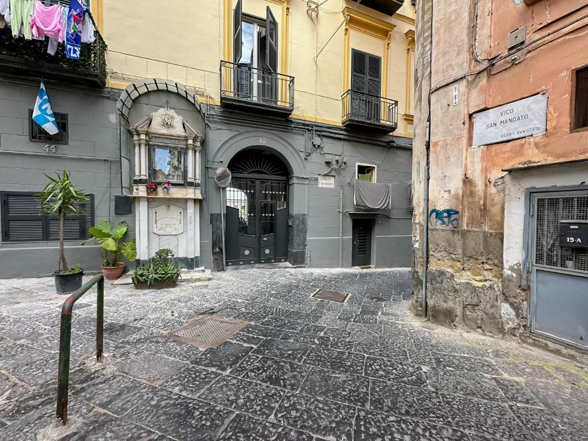 Exclusive Parking Flat X 4 Near Metro 1 Salvator Rosa Διαμέρισμα Νάπολη Εξωτερικό φωτογραφία