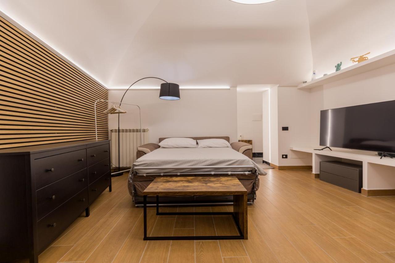 Exclusive Parking Flat X 4 Near Metro 1 Salvator Rosa Διαμέρισμα Νάπολη Εξωτερικό φωτογραφία