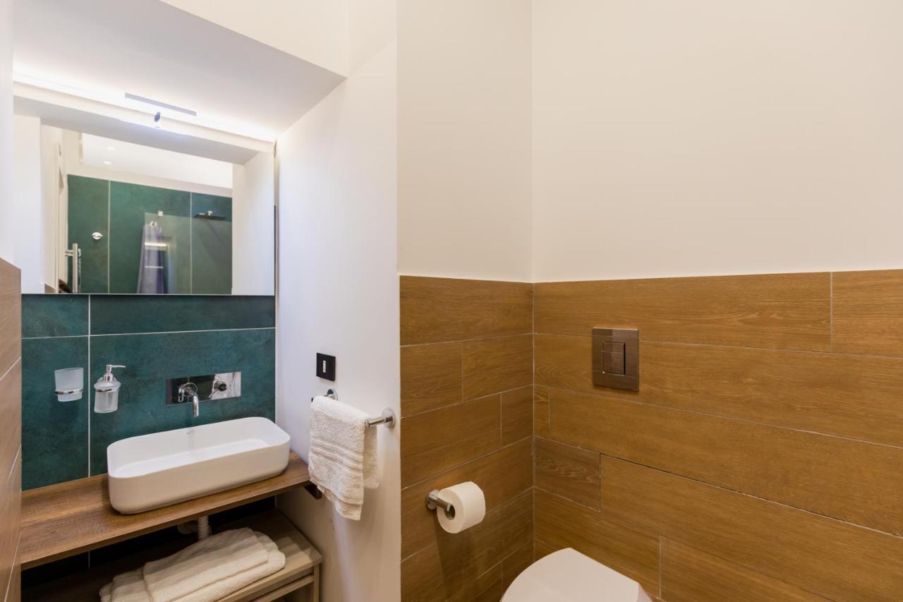 Exclusive Parking Flat X 4 Near Metro 1 Salvator Rosa Διαμέρισμα Νάπολη Εξωτερικό φωτογραφία