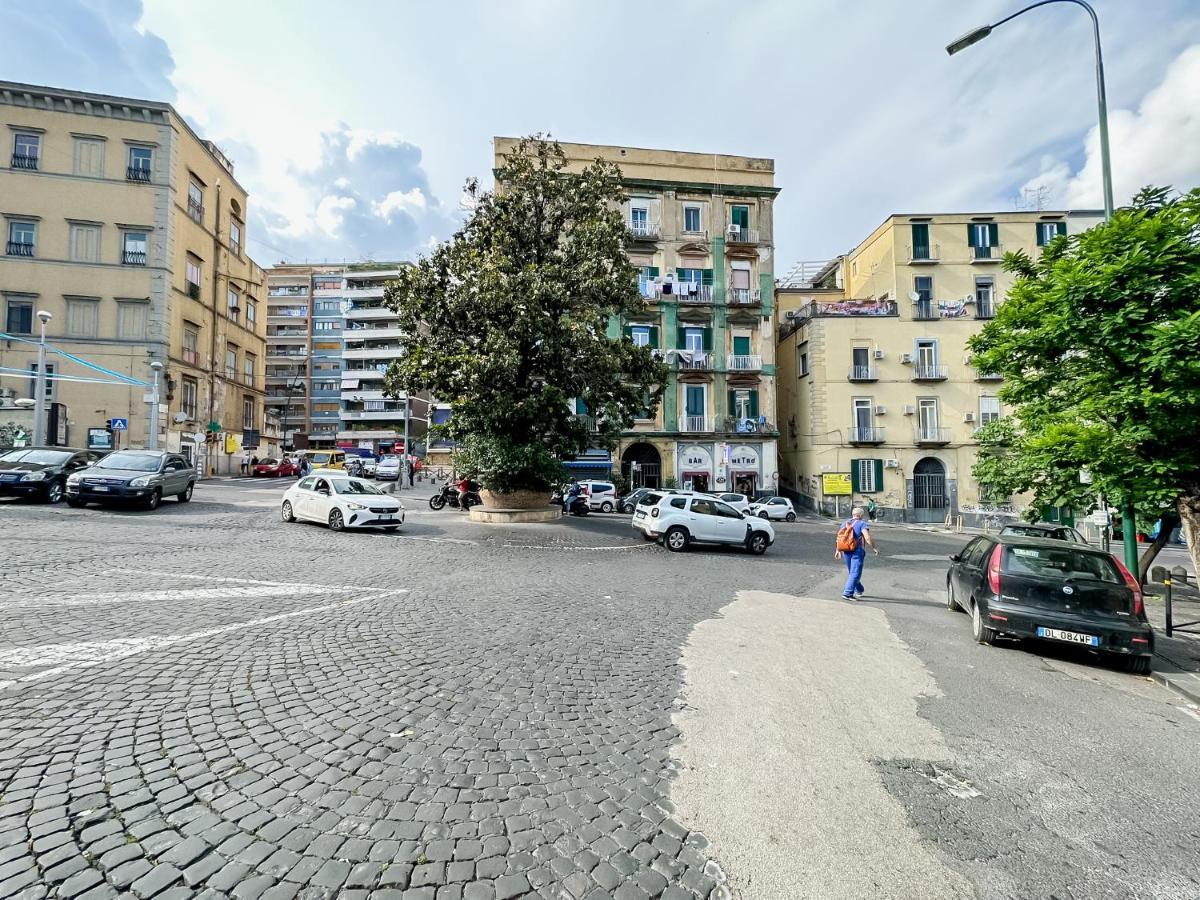 Exclusive Parking Flat X 4 Near Metro 1 Salvator Rosa Διαμέρισμα Νάπολη Εξωτερικό φωτογραφία