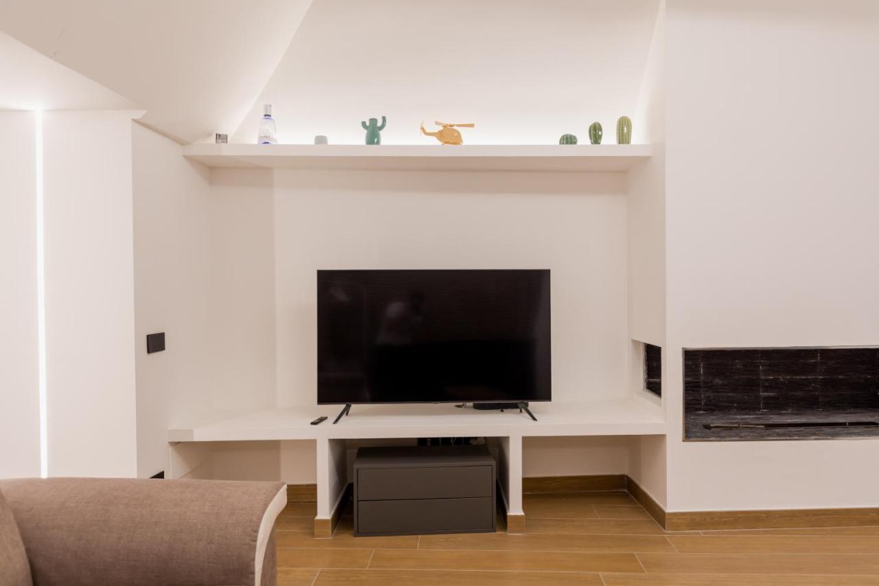 Exclusive Parking Flat X 4 Near Metro 1 Salvator Rosa Διαμέρισμα Νάπολη Εξωτερικό φωτογραφία
