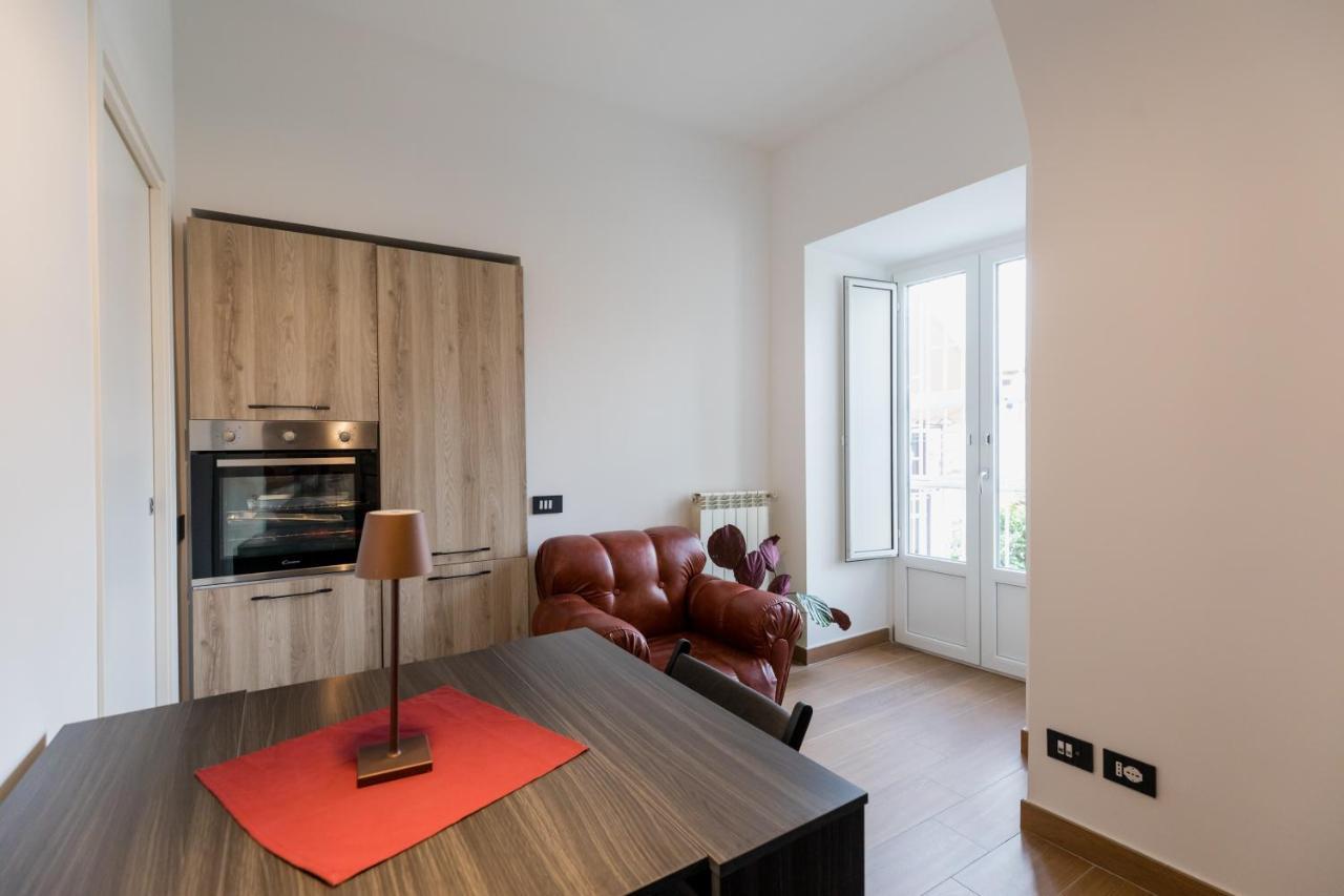 Exclusive Parking Flat X 4 Near Metro 1 Salvator Rosa Διαμέρισμα Νάπολη Εξωτερικό φωτογραφία
