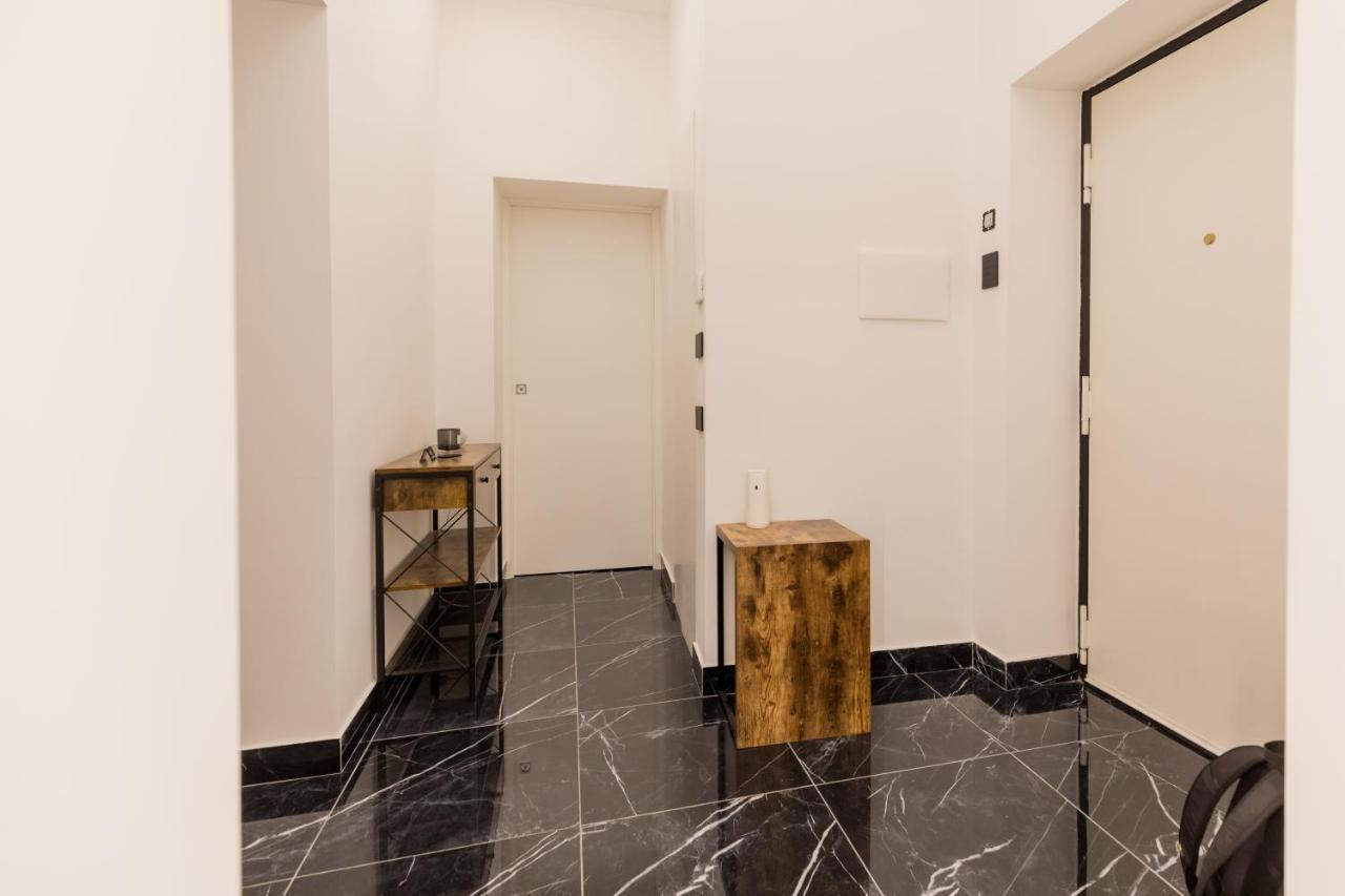 Exclusive Parking Flat X 4 Near Metro 1 Salvator Rosa Διαμέρισμα Νάπολη Εξωτερικό φωτογραφία